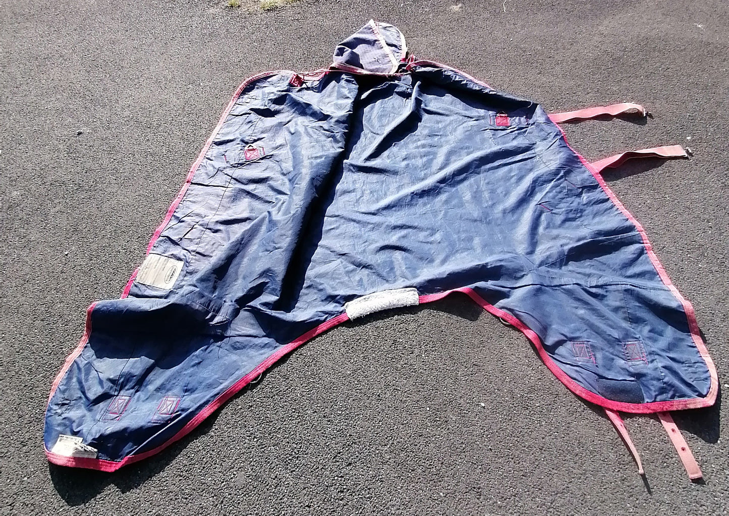 Weatherbeeta 5’3 No fill Turnout 1200D