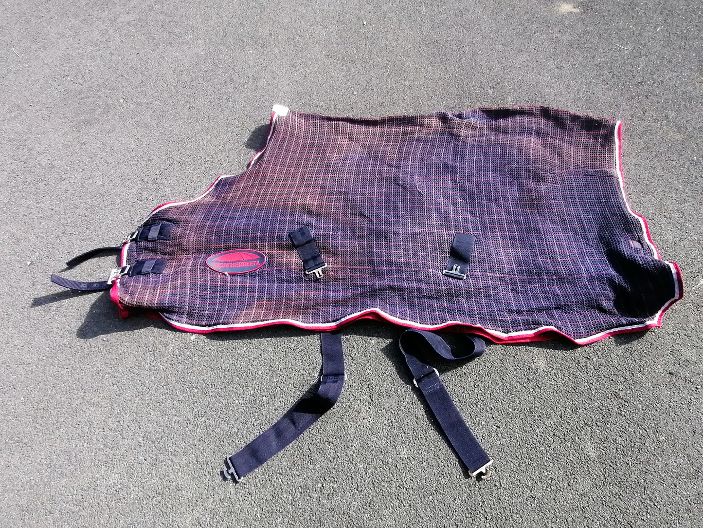 Weatherbeeta 5’3 Waffle Cooler