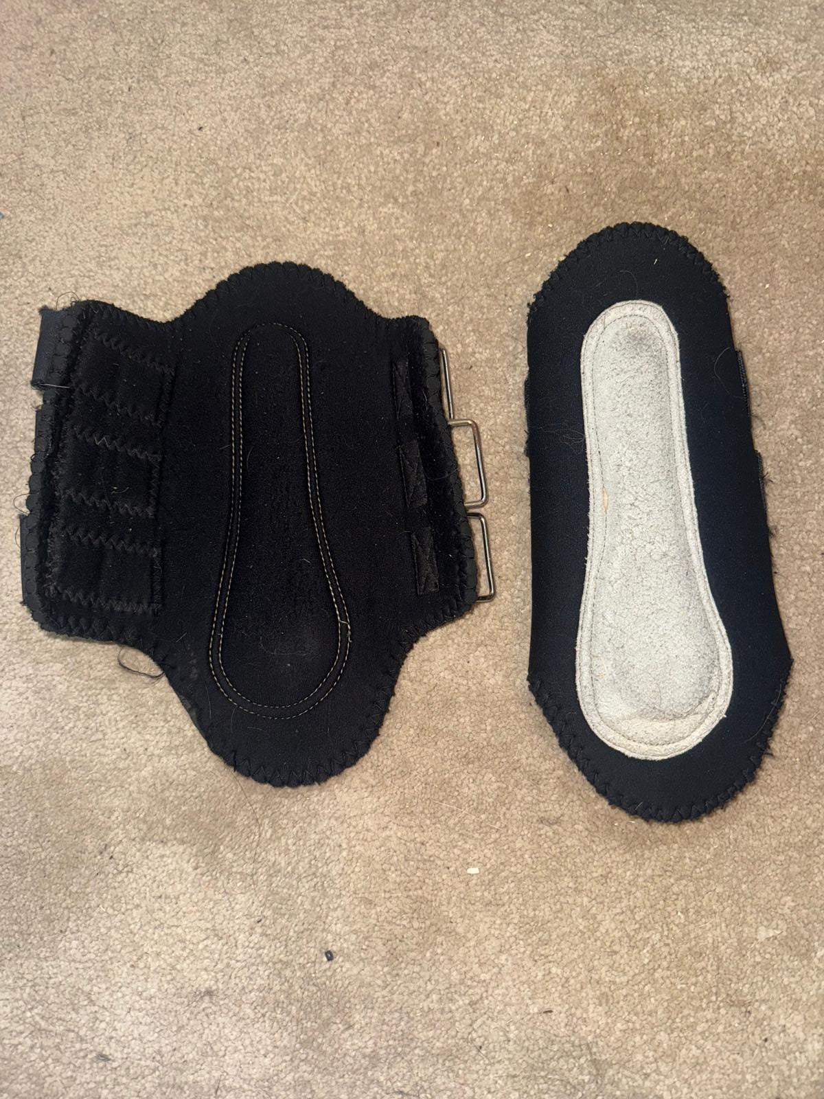 Brushing Boots Size large