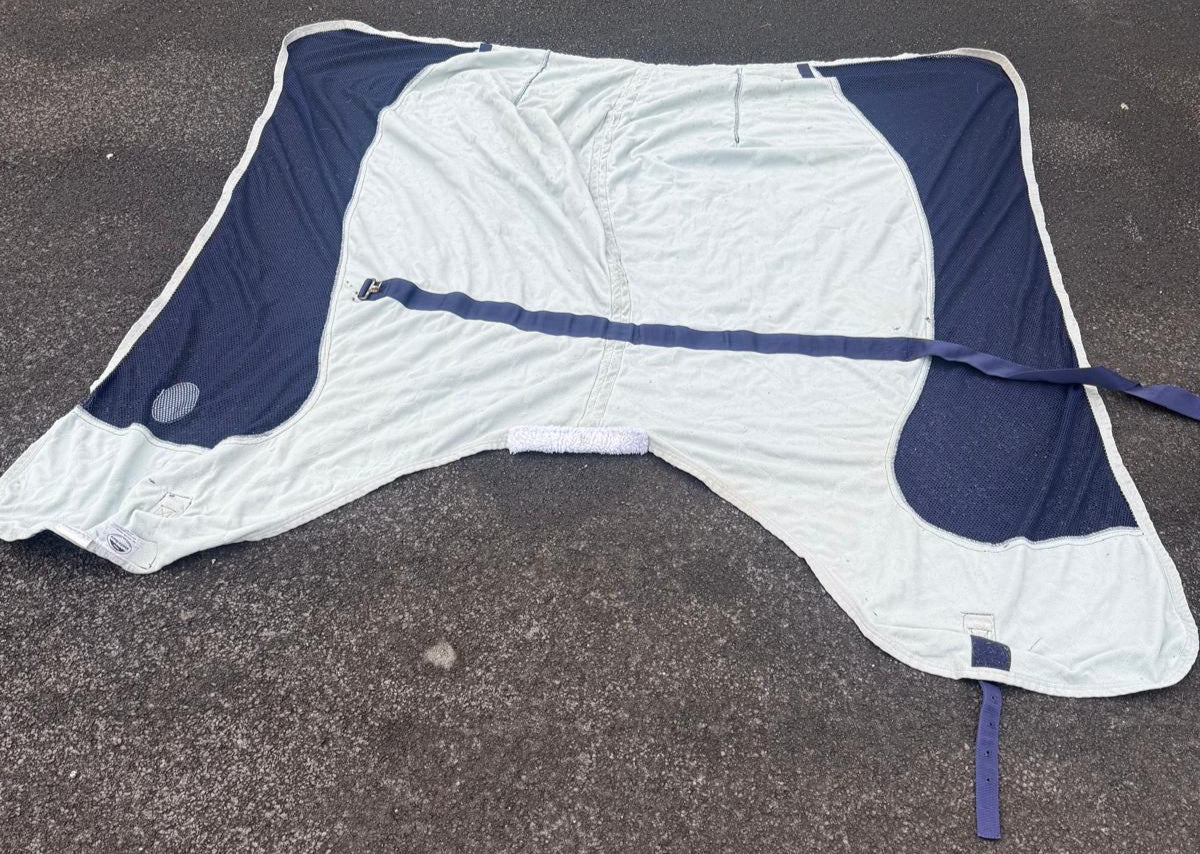Weatherbeeta 5’6 Wick Dri Cooler