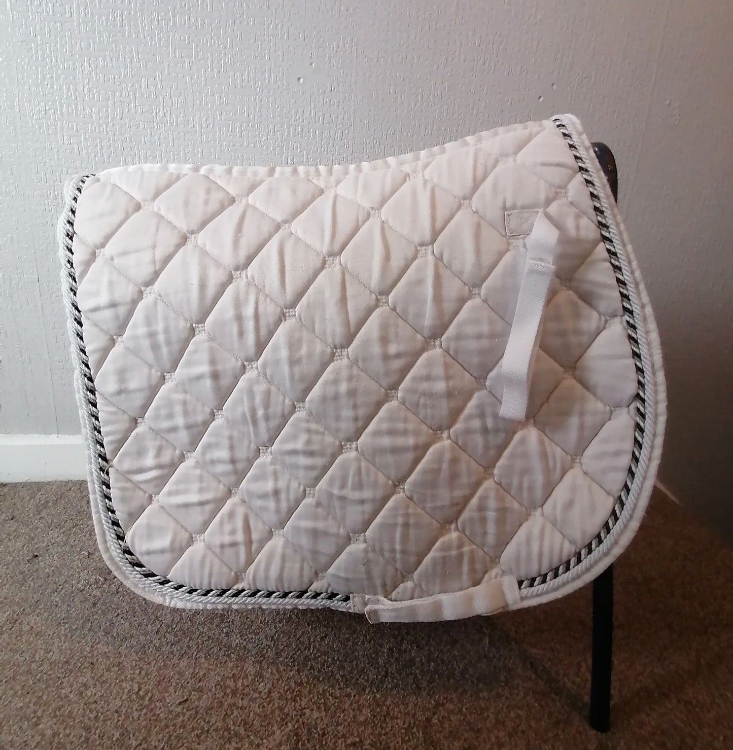 White GP Saddle Pad