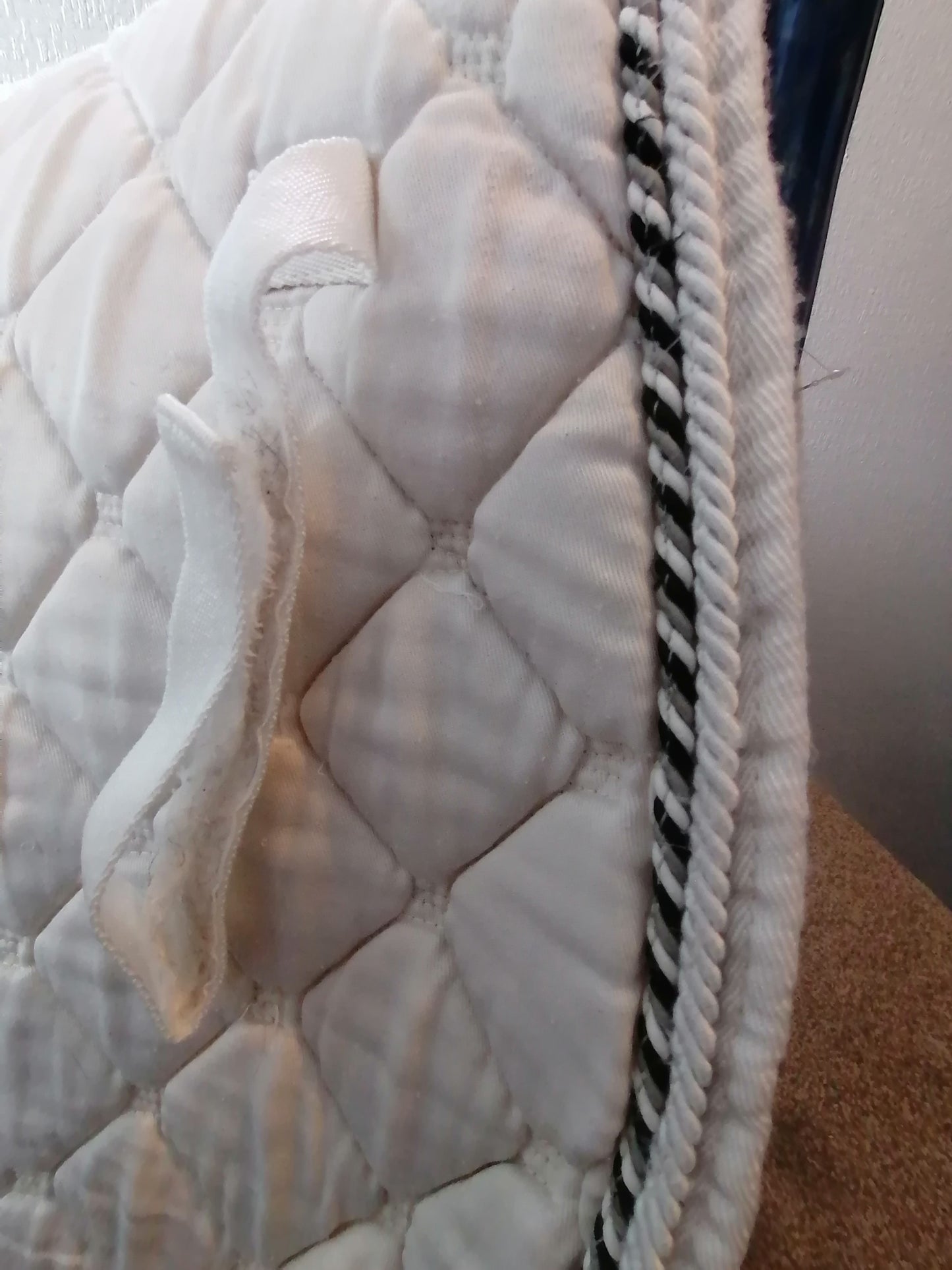 White GP Saddle Pad