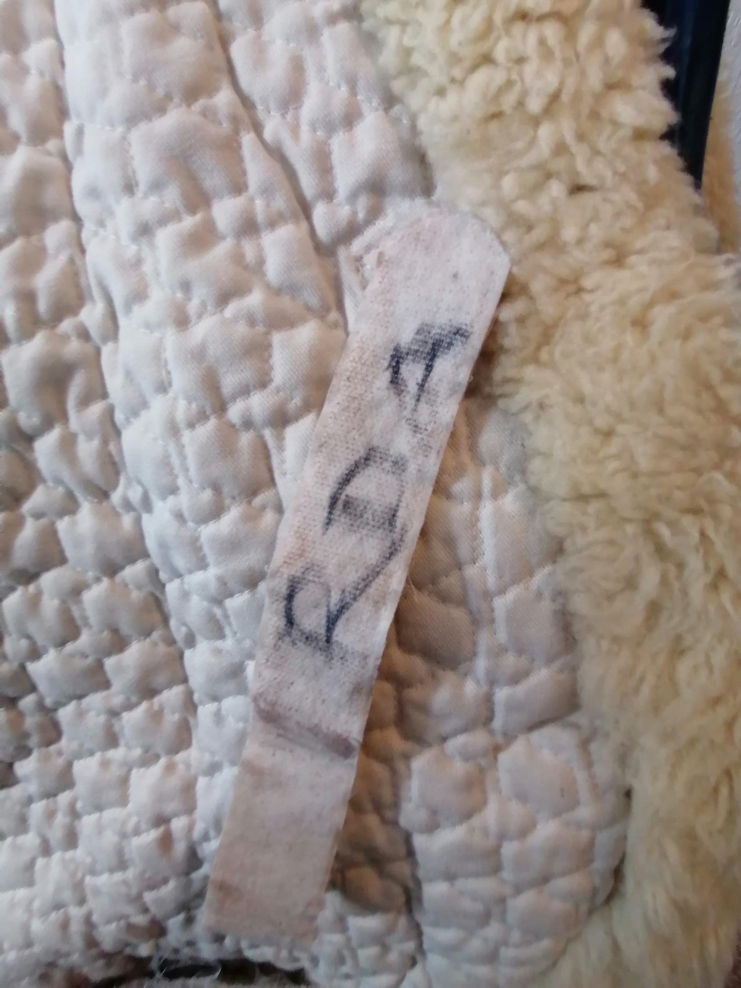 Mattes Full Sheepskin Numnah