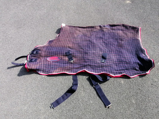 Weatherbeeta 5’3 Waffle Cooler