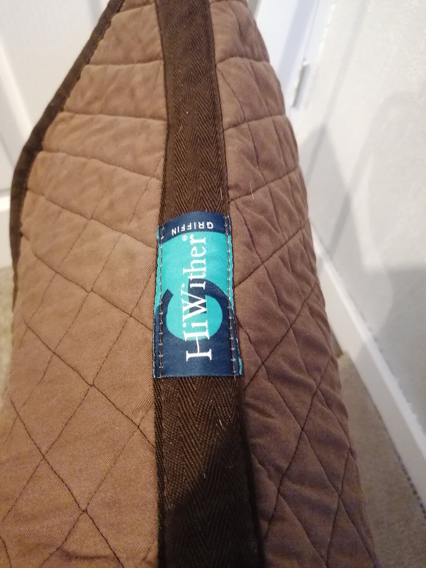 Nuumed Brown Show Pad