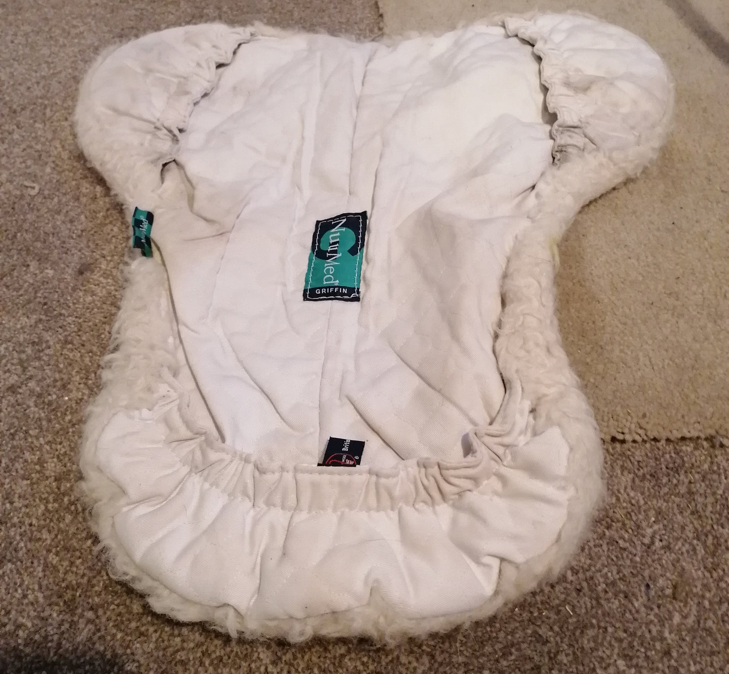 Nuumed Sheepskin Seat Saver