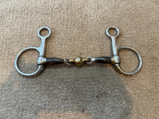 Shires Sweet Iron Hanging Cheek 5”