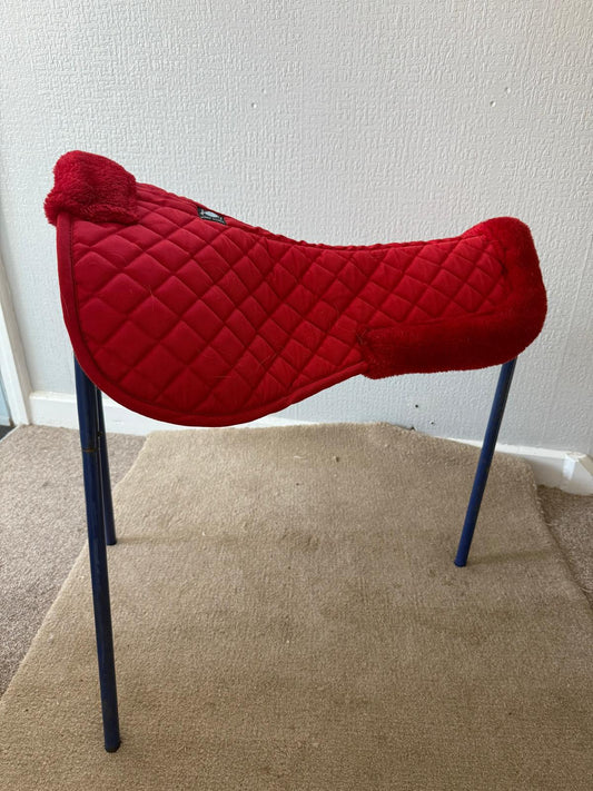 Red Half Pad