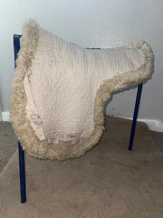 Nuumed Sheepskin Numnah