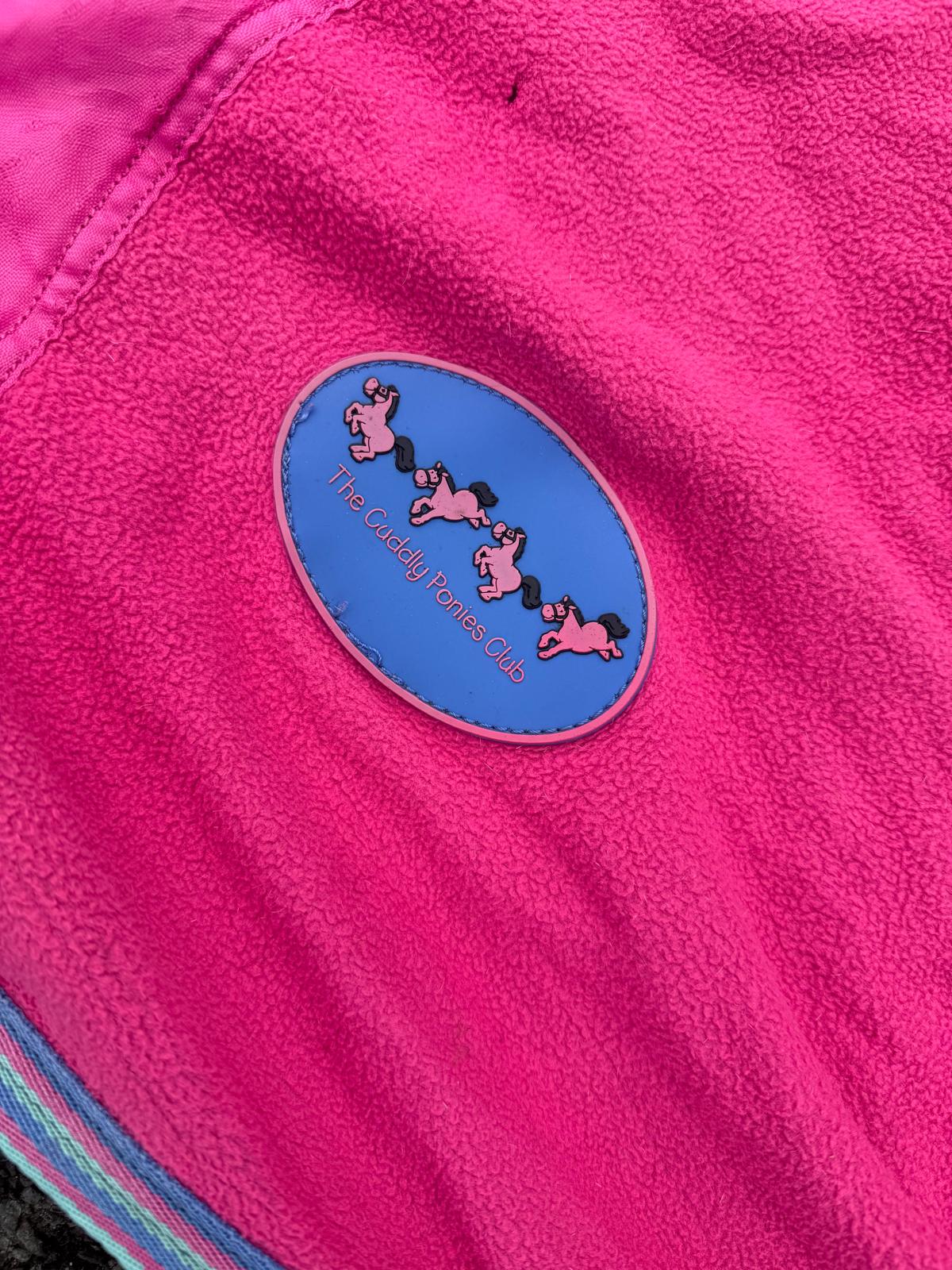 5’3 Cuddly Ponies Fleece